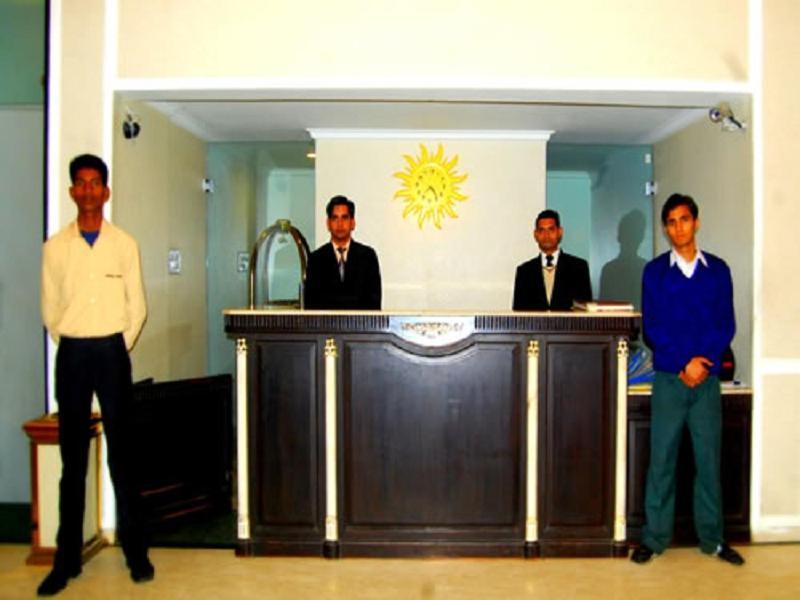Hotel Royal Panna Shahjahanpur 外观 照片